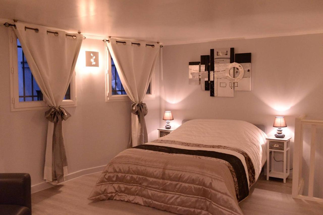 Beau Studio Meuble 2Min Du Moulin Rouge Paris Exterior photo